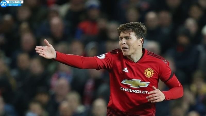 victor-lindelof-2