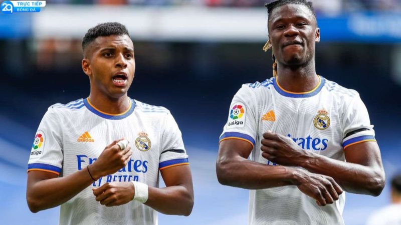 real-madrid-ban-3-ngoi-sao-2