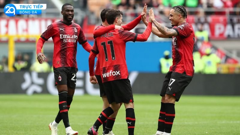 soi-keo-tran-ac-milan-va-empoli-1