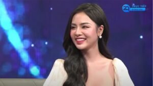 Sự phát triển của bình luận viên nữ trong bóng đá